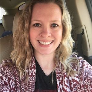 Meet your Posher, Alyssa